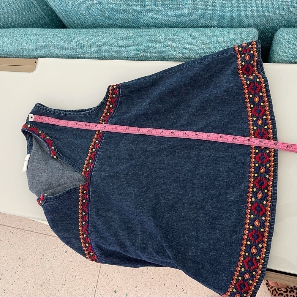 Gap Crop Top Size XS Womens Embroidered Denim Sleeveless Cotton V Neck Blue Red - Picture 11 of 11